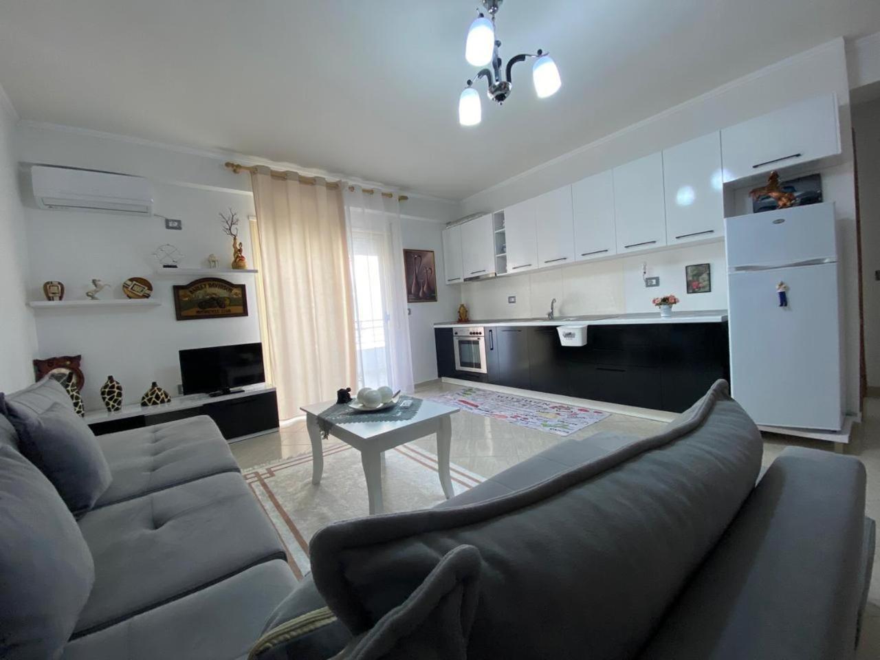 Liam Apartments Влёра Экстерьер фото
