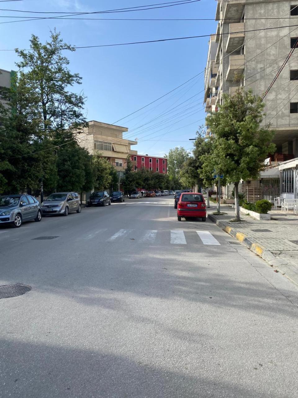 Liam Apartments Влёра Экстерьер фото