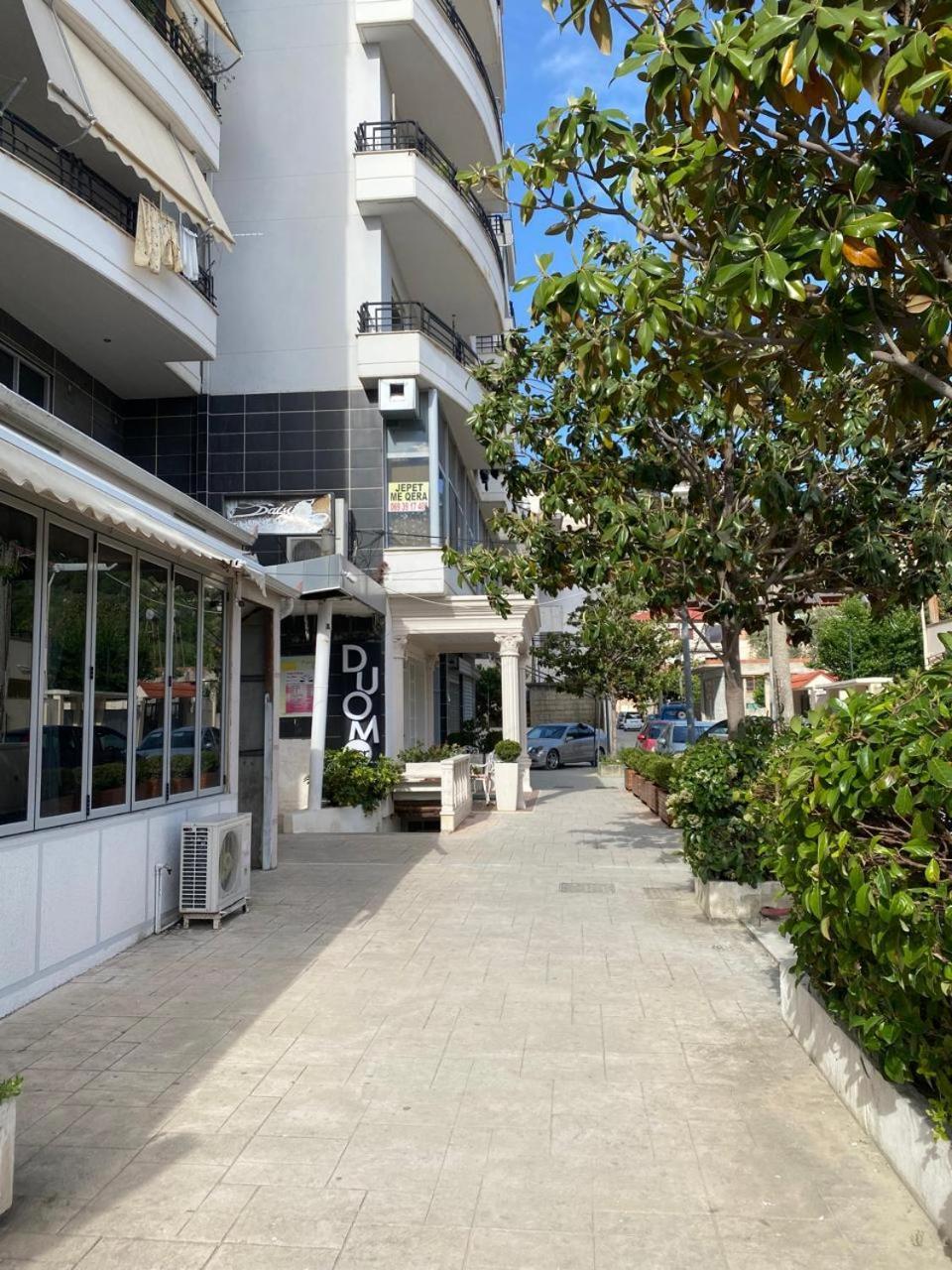 Liam Apartments Влёра Экстерьер фото